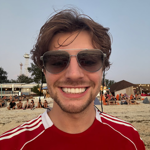 Lost With Warren channel avatar