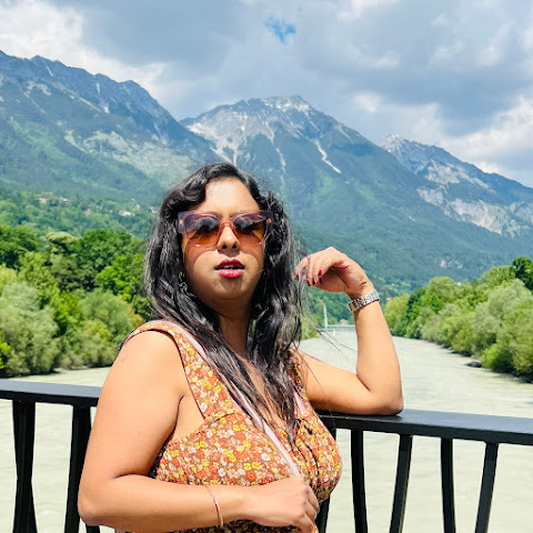 Diana’s Travel and Lifestyle vlogs channel avatar